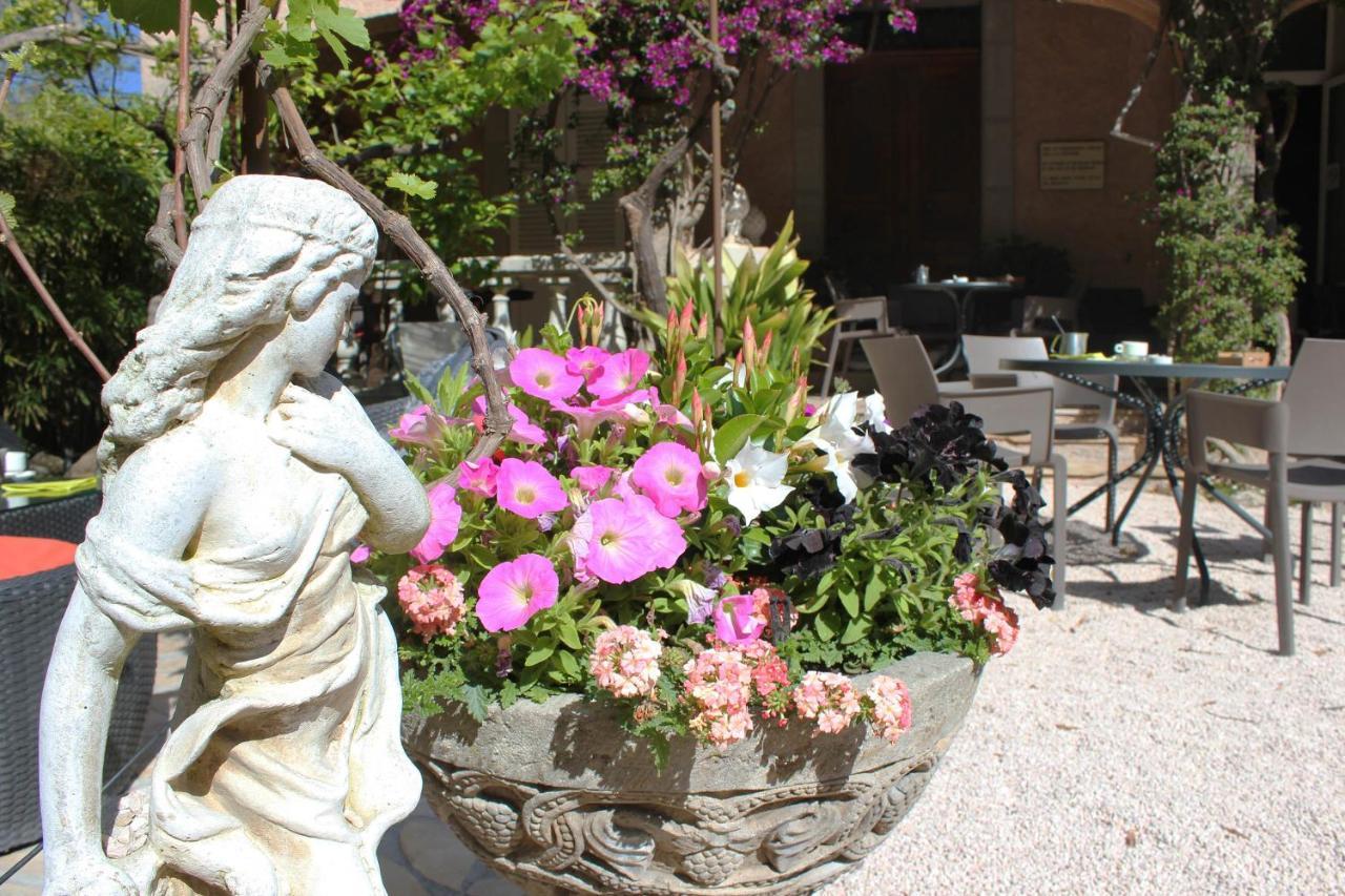Hotel Les Palmiers